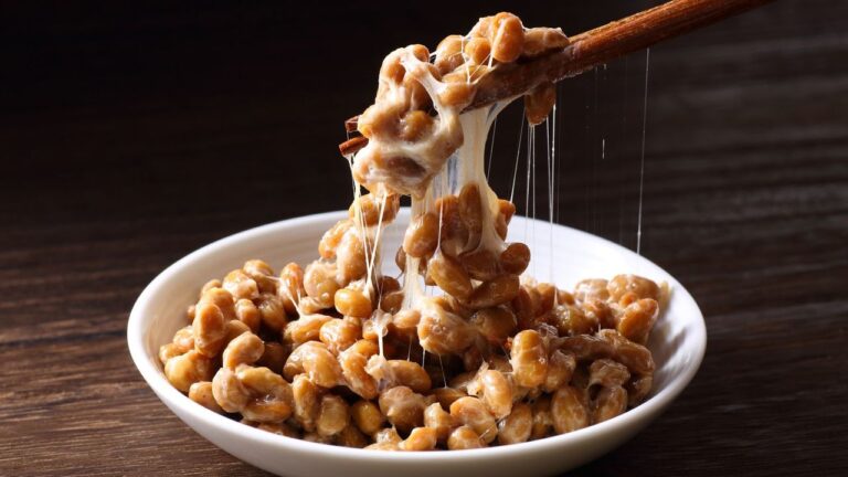 Natto-superalimentul-de-care-s-ar-putea-sa-nu-fi-auzit-pana-acum.jpg