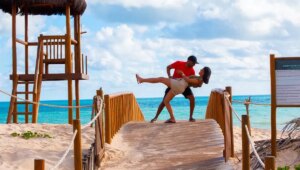 5-lucruri-esentiale-pentru-o-mini-vacanta-romantica.jpg